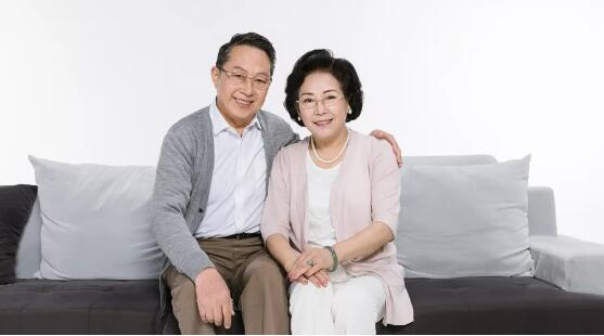 这次回家，，请记得臻藏爸妈的慢时光！